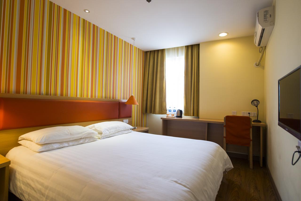 Home Inn Shanghai Hongqiao Terminal Jinshajiang Road Changfeng מראה חיצוני תמונה